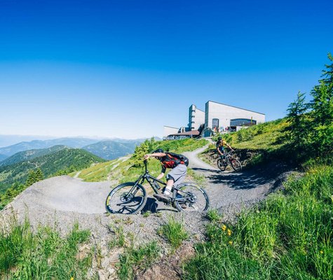 15 km Flow Country Trail der Bad Kleinkirchheimer Bergbahnen, Sommer-Urlaub mit dem Mountainbike