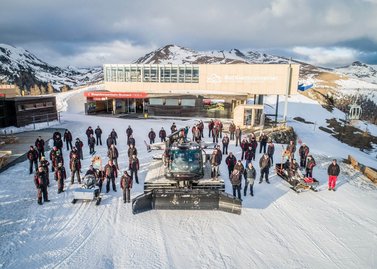 Team der Bad Kleinkirchheimer Bergbahnen, Pistengerätefahrer, Pistenretter, Seilbahnmitarbeiter