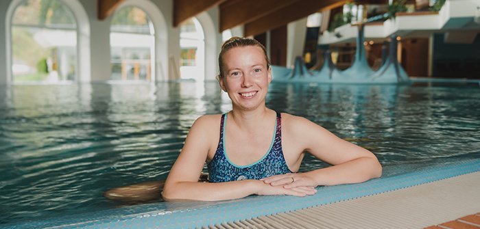 Schwimmlehrerin Lara Trompisch, ehemalige Leistungsschwimmerin