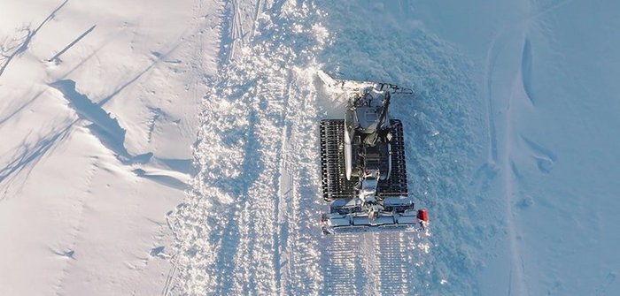 Drohnenansicht Prinoth Leitwolf Pistengerät