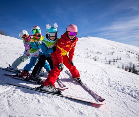 Ski- & Sportschulen Krainer-Wulschnig Ski- & Sportschulen Krainer-Wulschnig, Standort Kaiserburg im Skigebiet Bad Kleinkirchheim in Österreich