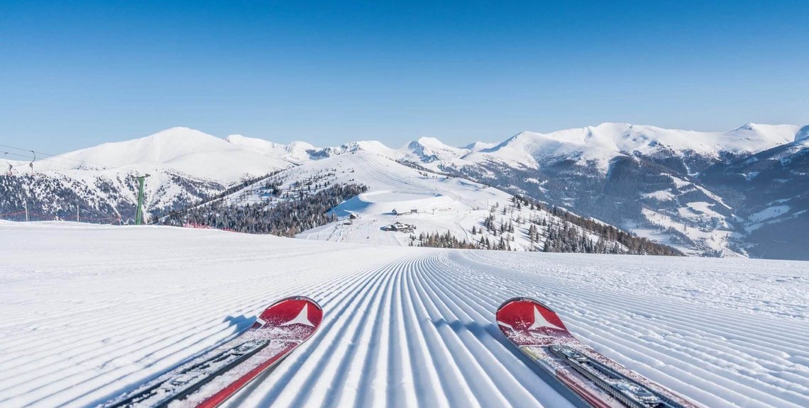Erste Spur auf der Nockalm, Winter-Panorama Kärnten, Top Skigebiet Österreich, Schneesicherheit, 2000 Meter Seehöhe, Winter-Urlaub in den Alpen