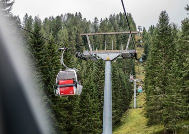 Aussicht aus der Kabine der Kaiserburgbahn, in Bad Kleinkirchheim