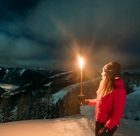 Fackelwanderung bei der Nachtfahrt zum Vollmond, Panorama über Bad Kleinkirchheim bei Nacht, Ausflugsziel bei Vollmond, Kärnten