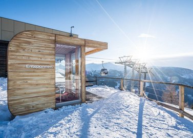Sauna direkt auf der Piste im Skigebiet Bad Kleinkirchheimer Bergbahnen, hohes Serviceangebot