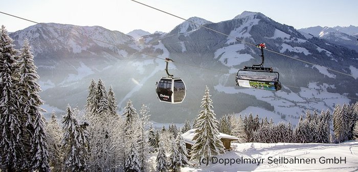 Kombibahn Zinsbergbahn mit 8er-Sessel & 10er-Kabinen, SkiWelt Wilder Kaiser-Brixental, Doppelmayr Seilbahnen