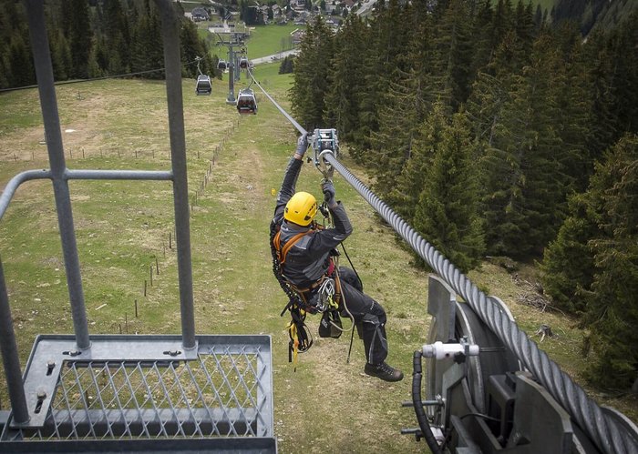 Bergeübung St. Oswald, Bundesheer und Team der Bad Kleinkirchheimer Bergbahnen