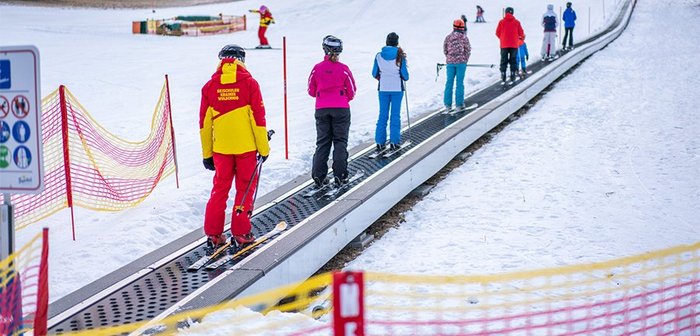 Bach-Förderband im Skischulbereich, Familien-Skigebiet in Kärnten, Skifahren in Bad Kleinkirchheim
